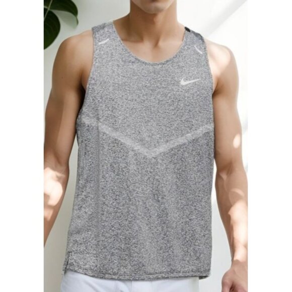 Nike Men's Silver Dri FIT Breathe Rise 365 Soft Tank Comfortable Top Silver NWT - Picture 1 of 5